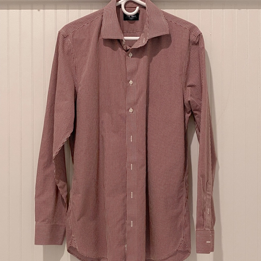 Tie Bar Brand Men’s Red/Burgundy Button-Down Dress Shirt